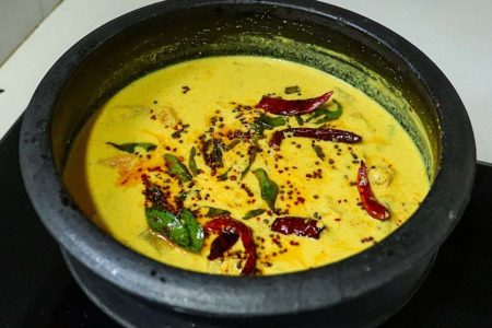 ഈ ഓണത്തിന് രസകാളൻ ആയാലോ!! ഗുരുവായൂർ അമ്പലത്തിലെ സ്പെഷ്യൽ കറിക്കൂട്ട് ഇതാ
