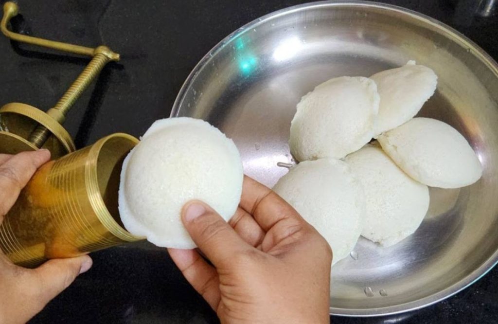 Easy Murukku Recipe with Leftover Idli