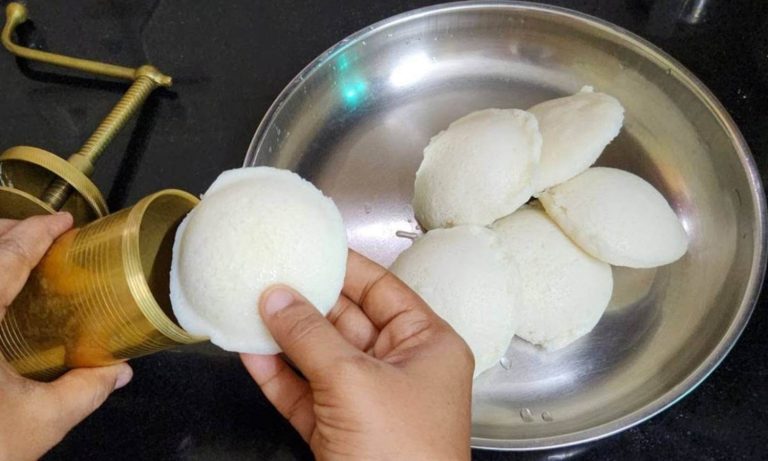 Easy Murukku Recipe with Leftover Idli