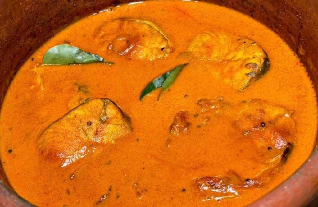 Perfect easy fish curry recipe Kerala style