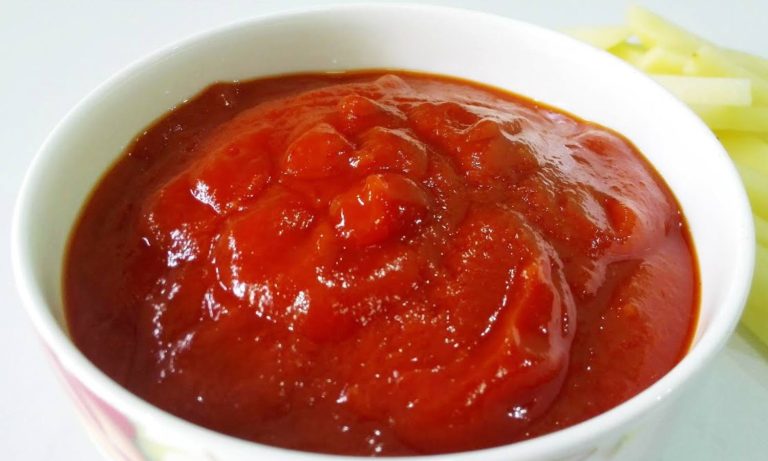 Homemade Tomato Ketchup recipe