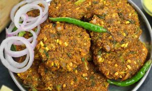 Easy Cherupayar Vada Recipe