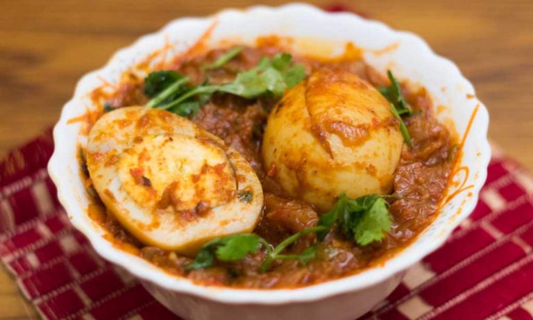 Restaurant Style Egg Curry Recipe