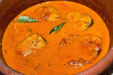 ഇതാണ് മക്കളെ മീൻ കറി! തേങ്ങാ പാലിൽ വറ്റിച്ചെടുത്ത ഒന്നാന്തരം കറിയാണിത്!