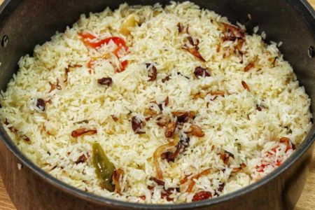 ഇനി നെയ്‌ച്ചോർ ഉണ്ടാക്കുമ്പോൾ ഇങ്ങനെയൊന്ന് വെച്ച് നോക്കൂ
