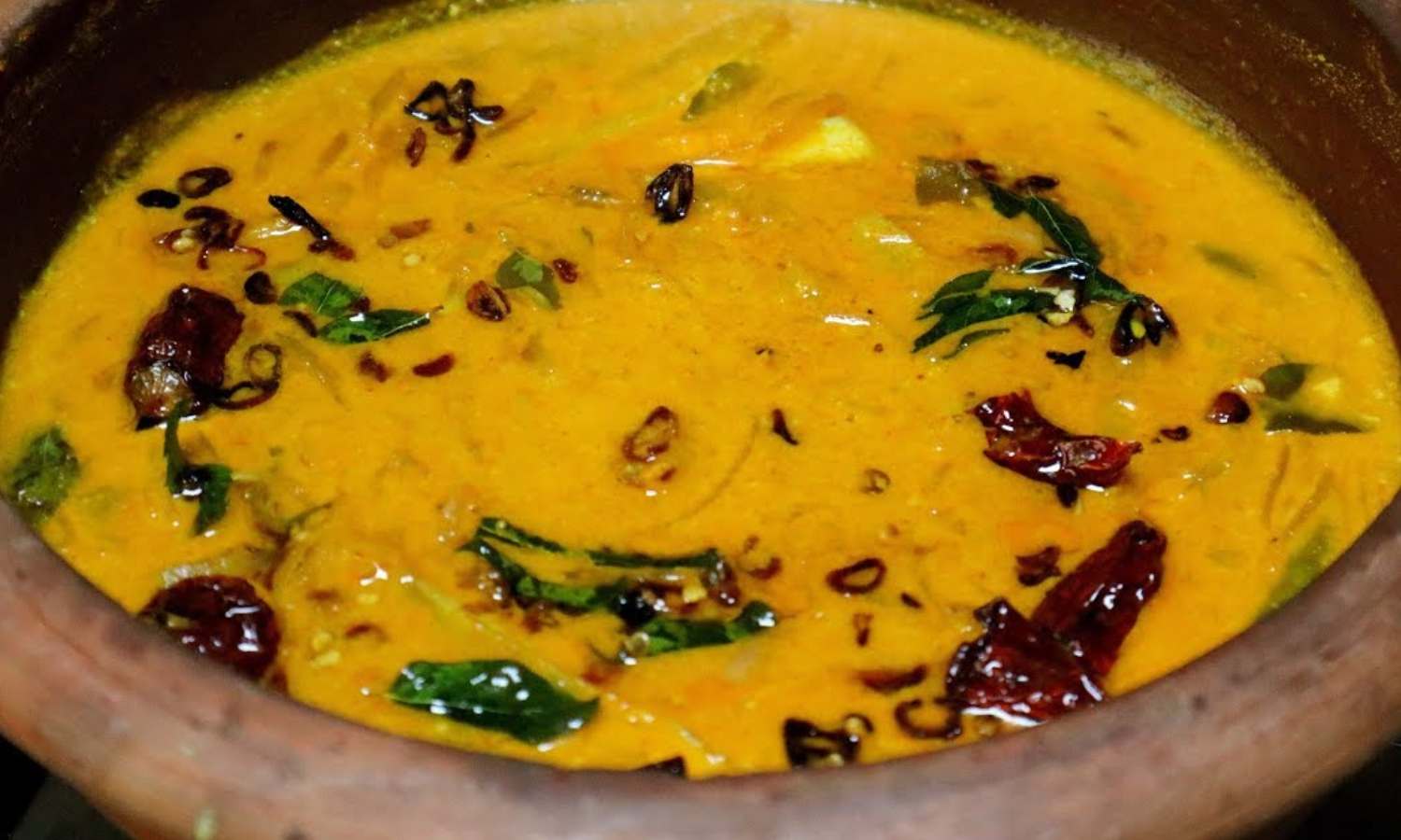 Angamaly Special Raw mango curry Recipe