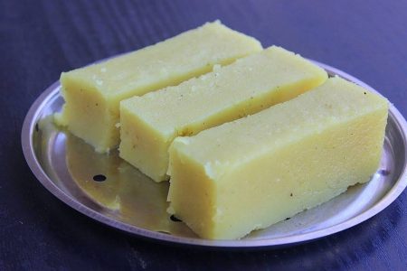 ഉന്മേഷത്തിന് വ്യത്യസ്തമായൊരു കഞ്ഞിവെള്ളം ഹൽവ ആയാലോ; പുത്തൻ രുചിക്കൂട്ട് നിങ്ങൾക്കും അറിയണ്ടേ!